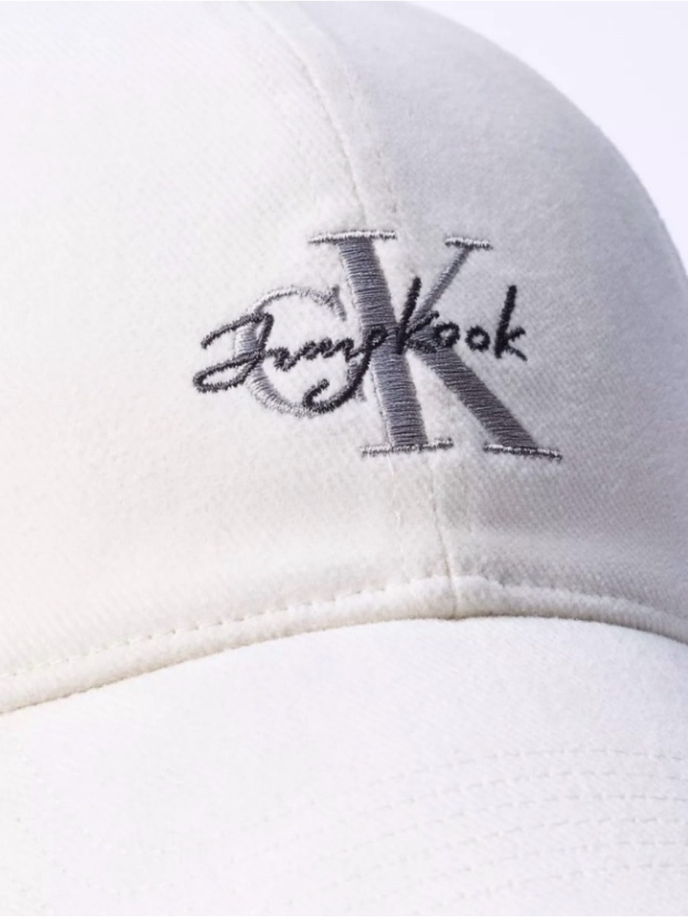 Calvin Klein x Jung Kook hat CKJK - Picture 3 of 4